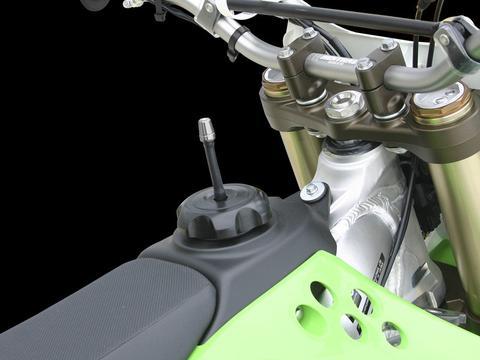 Zeta Uniflow Tank Cap Gold