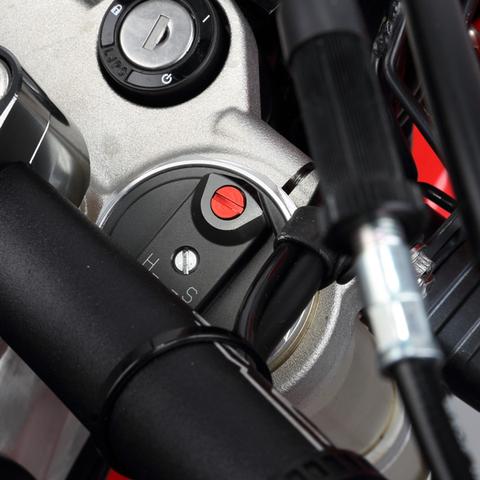 Zeta Front Fork Airvalve Cap Screw KYB / SHOWA Red 2PCS