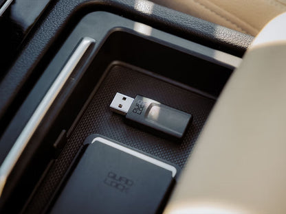 Quad Lock Wireless Carplay Adaptor - Android