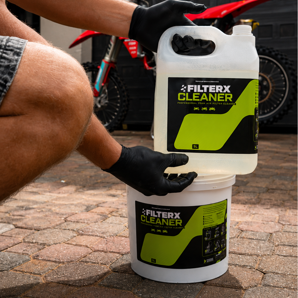 FilterX Cleaning Kit 5L + Bucket