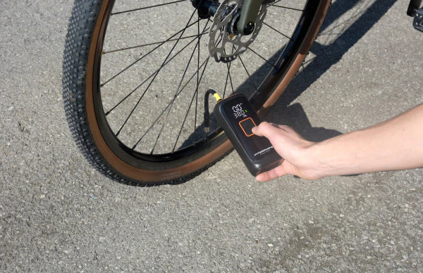 Interphone Portable Air Compressor 4000Mah