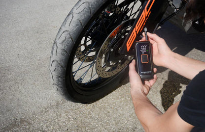 Interphone Portable Air Compressor 4000Mah